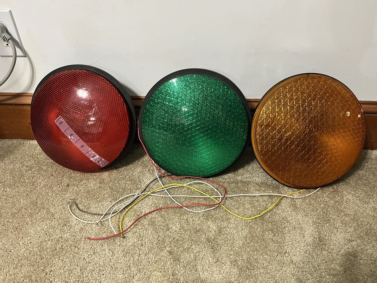 LED TRAFFIC LIGHT SET RED YELLOW GREEN MAN CAVE - 3x - 12