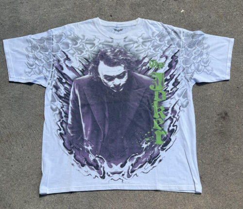  The Dark Knight The Joker Standing Menacingly Poster Sweatshirt  : Clothing, Shoes & Jewelry