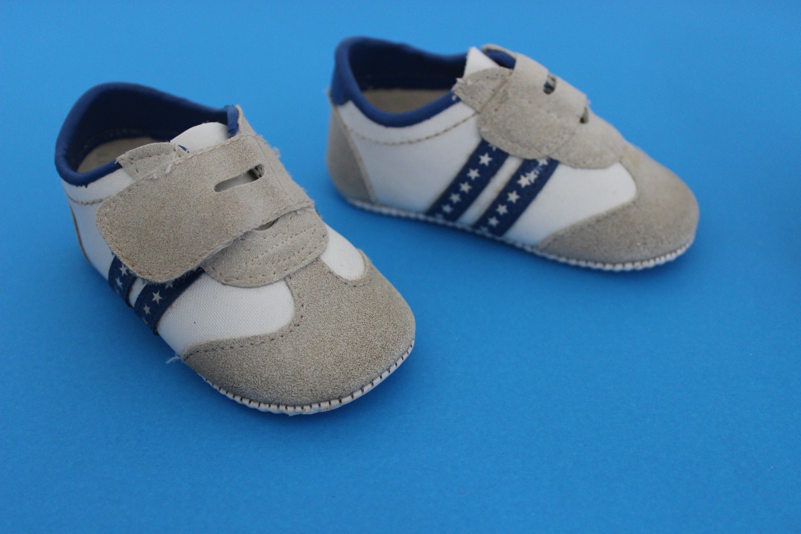 PONY Infant BABY White Blue Gray SNEAKERS Crib Shoes Size 2~Stars & Stripes~