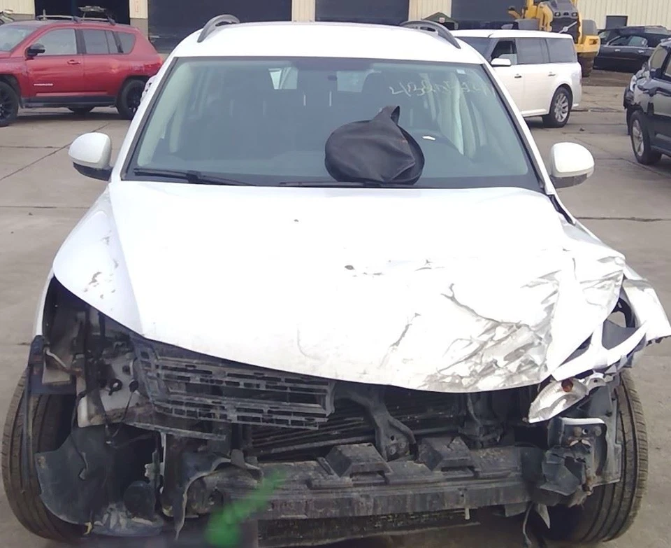 13 14 2015 Volkswagen VW Tiguan Temperature Control w/ AC | Single Zone — 第 2/4 张图片