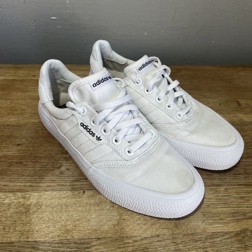 Adidas Trainers Women’s Size 3.5 UK White Canvas