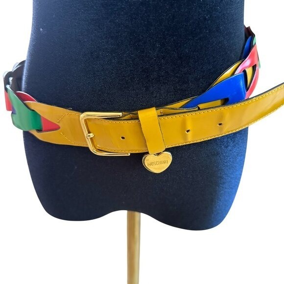VINTAGE MOSCHINO LEATHER BELT SIZE XS/S | eBay display picture 2
