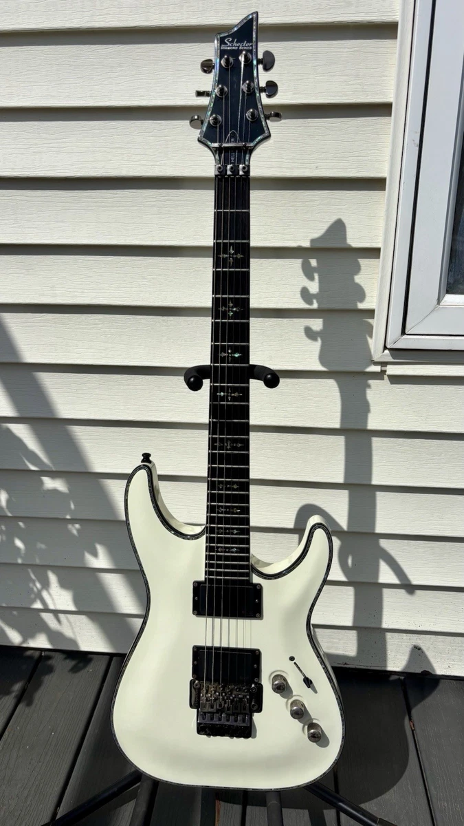 Schecter Hellraiser White for sale - eBay