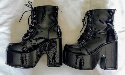 DUPE Demonia Camel -203 Black Platform Lace Up Boots size 8 DUPE