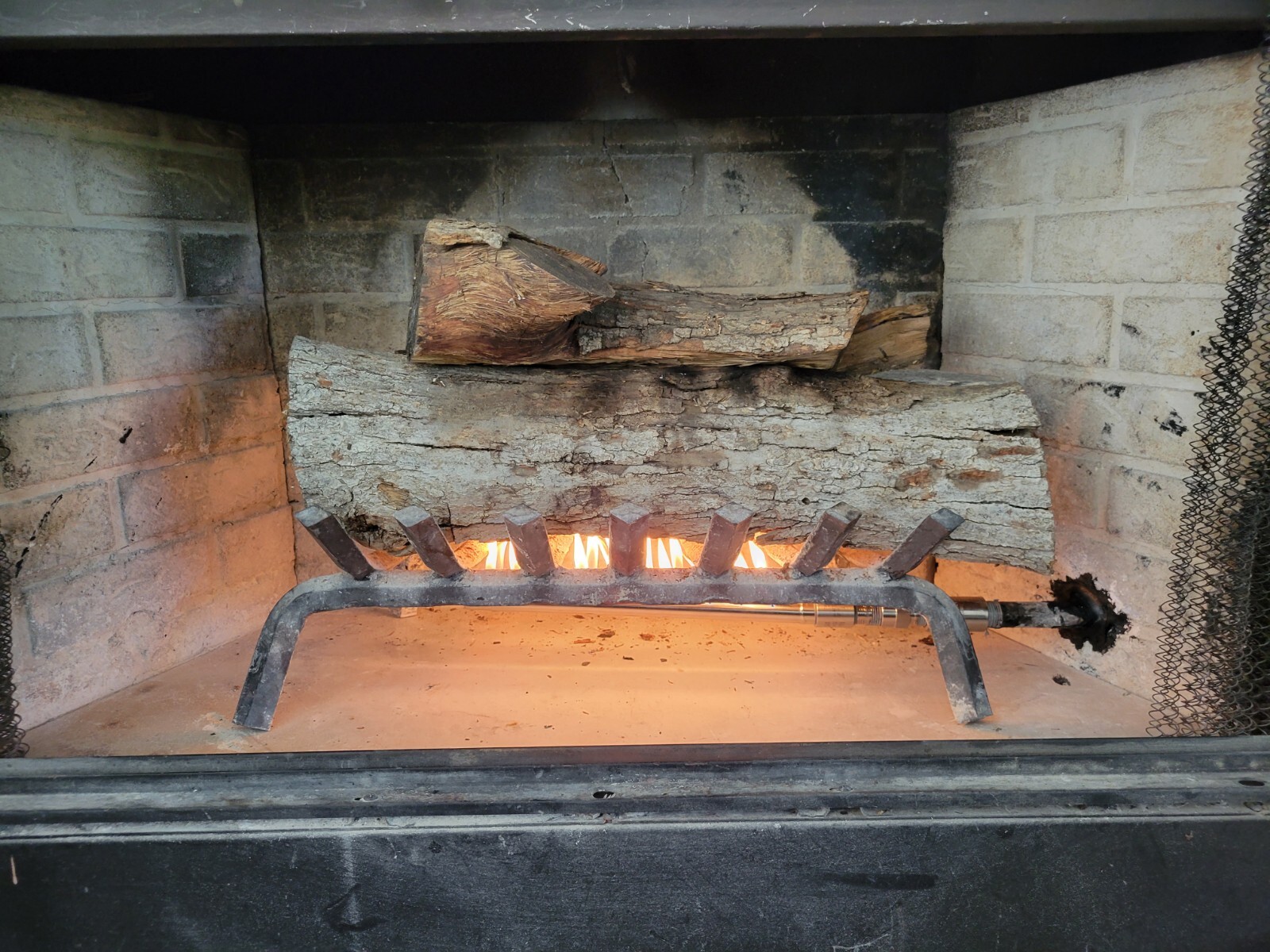 Picture 3 of 8