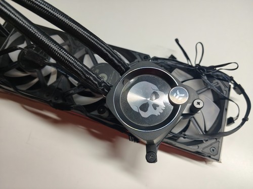 EKWB CR360 Direct Die LGA1700 - Photo 2/4