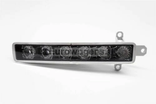 Phares avant pour le côté droit Peugeot pour auto