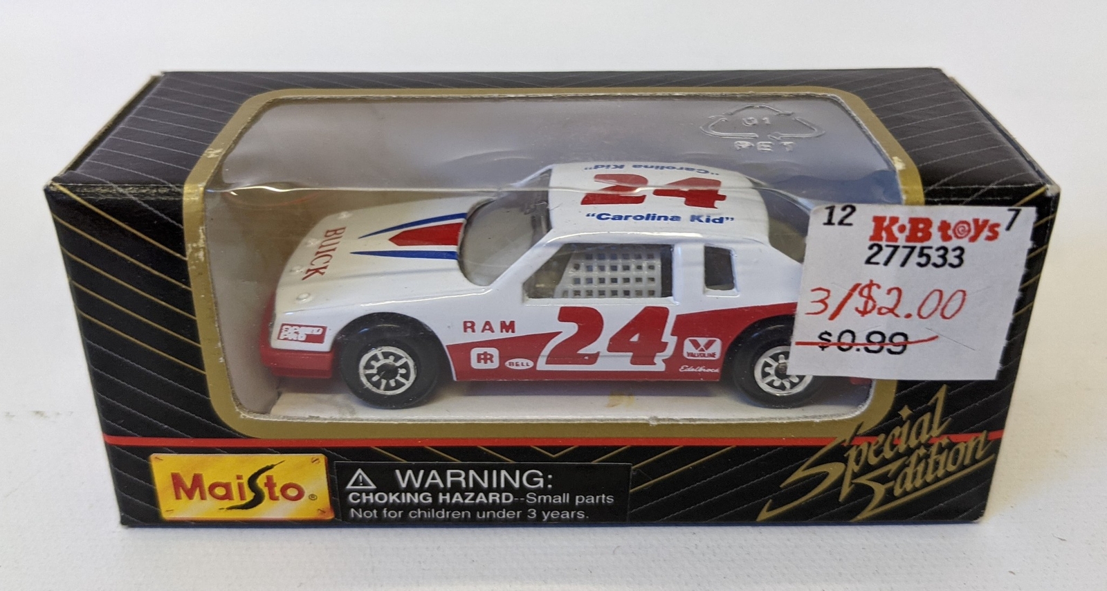 Vintage 1988 MAISTO Special Edition 1:64 NASCAR #24 CAROLINA KID Diecast Car :-)
