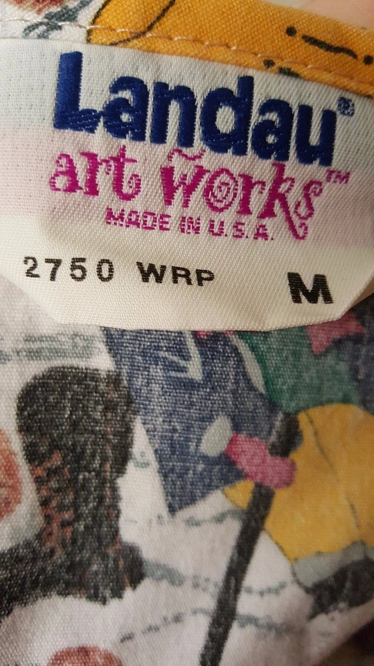 Landau Womens Scrub Shirt Top Blouse Size M Medium Multicolor Winter Scene Bears - Image 2 of 3