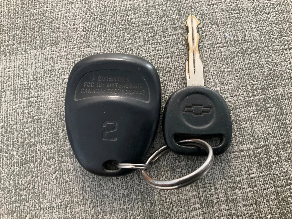 Genuine OEM GM Keyless Entry Remote Fob MYT3X6898B 15008008 15008009 15051014 - Image 2 of 2