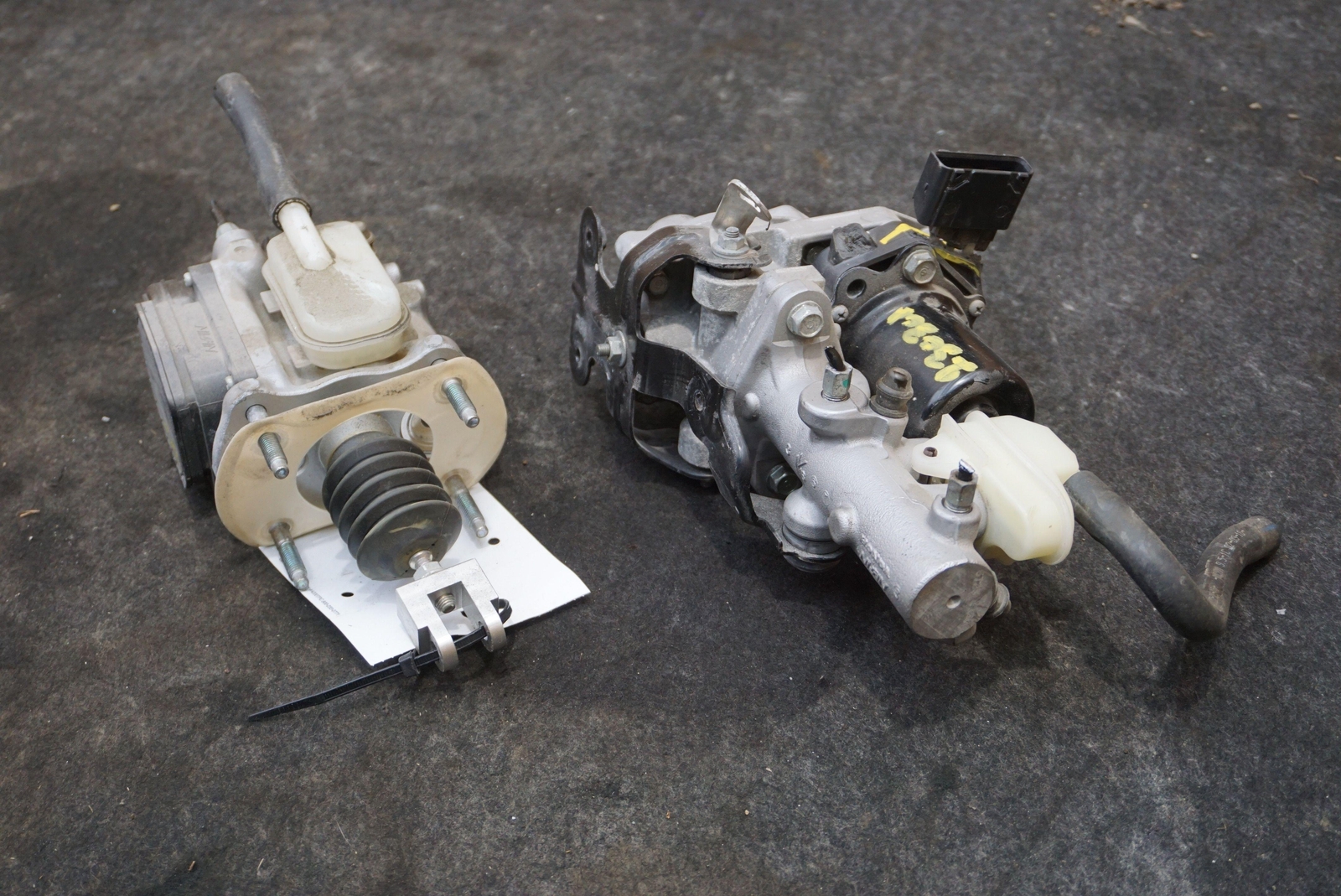 Power Brake Booster Pedal Feel Simulator Set 1469t6na00 Acura NSX 2017-20 *Note