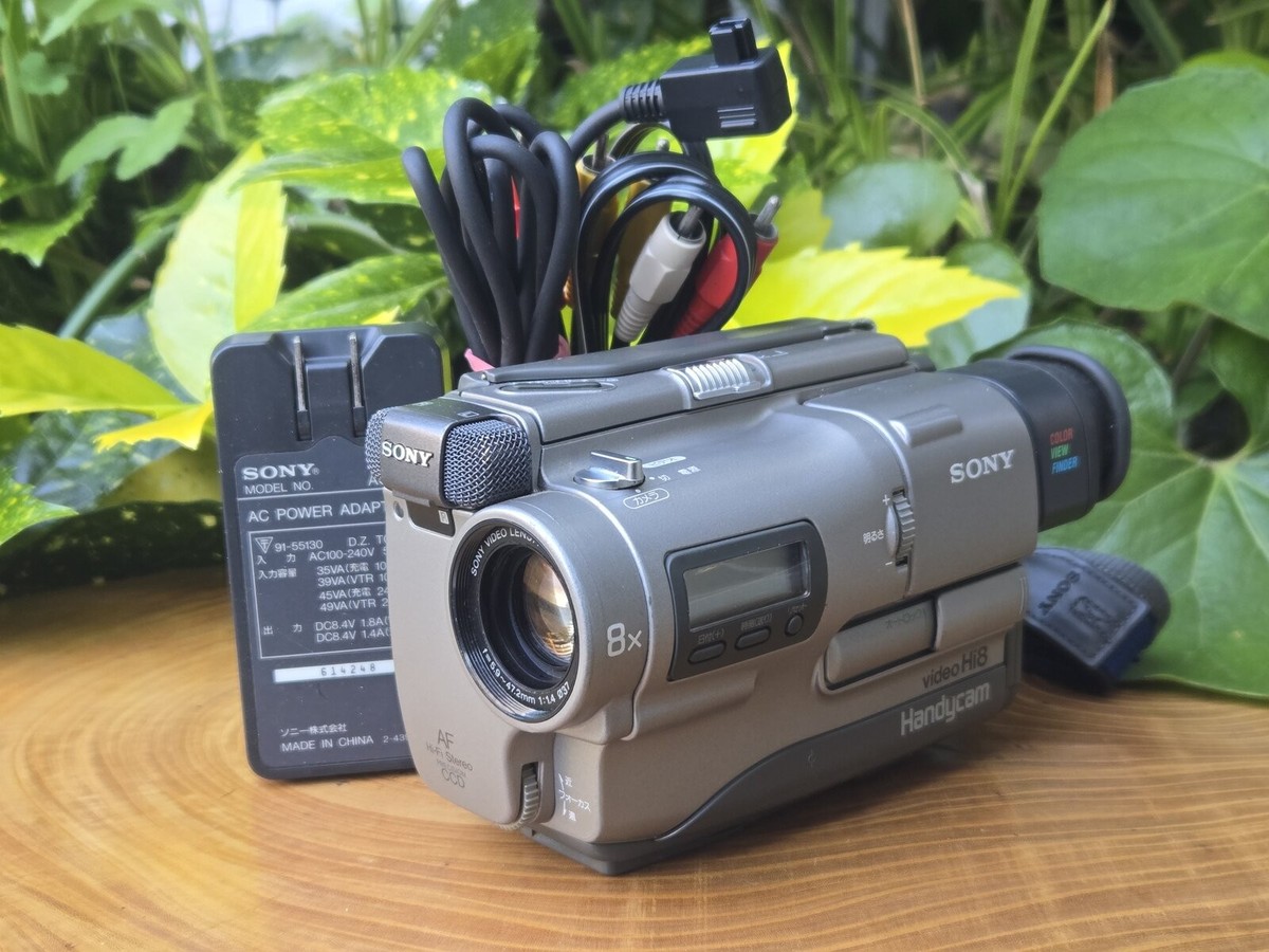 SONY VideoHi8 Handycam CCD-TR1 ⑤ For Playback Only] 1026421 Sony CCD-TR1 Hi8 Camcorder NTSC Tested