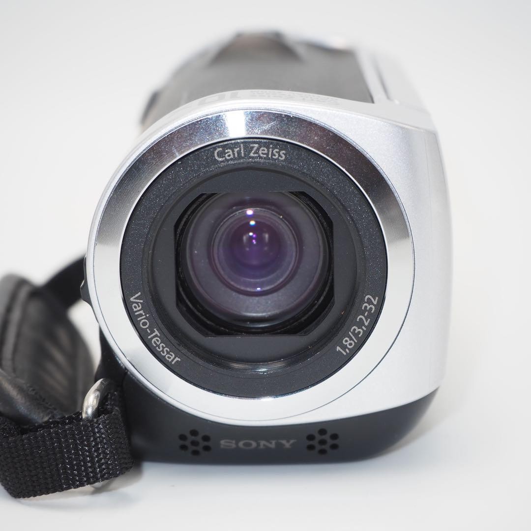 Sony HDR-CX120 HD Video Camera 32GB Memory Compact Used