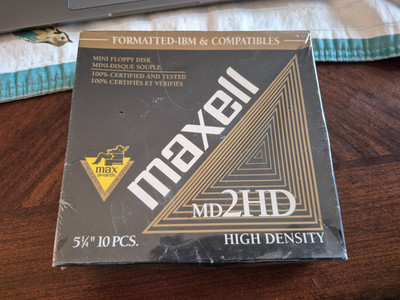 Maxell High Density Computer Floppy Disks - 10 Pack MF 2HD New Sealed NOS sealed