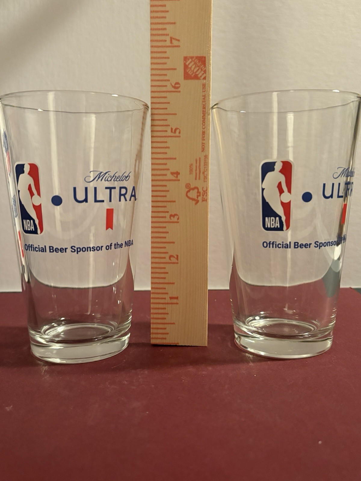 2. -  Michelob Ultra  / NBA Basketball - Pint Glasses  -  NBA Logoman view 4