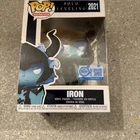 Funko Pop Amazon exclusive Solo Leveling Iron W/ Protector