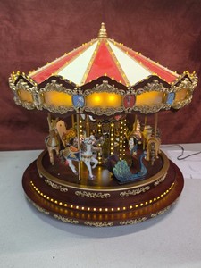 Mr Christmas Marquee Grand Carousel | eBay