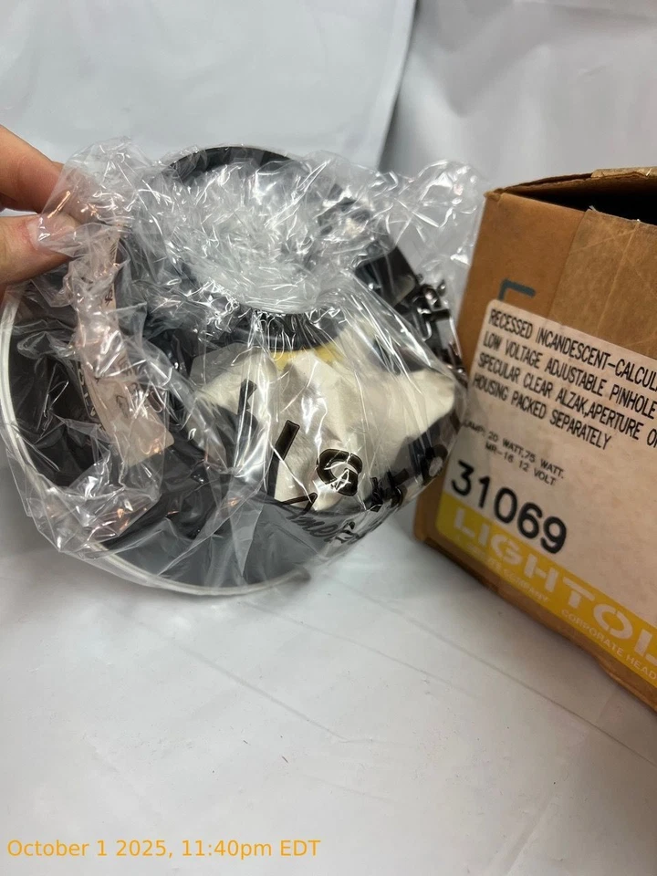 Lightolier 31069 Empotrado Incadescente Ajustable Estenopeico Especular Transparente Alzak Foto 3 de 4