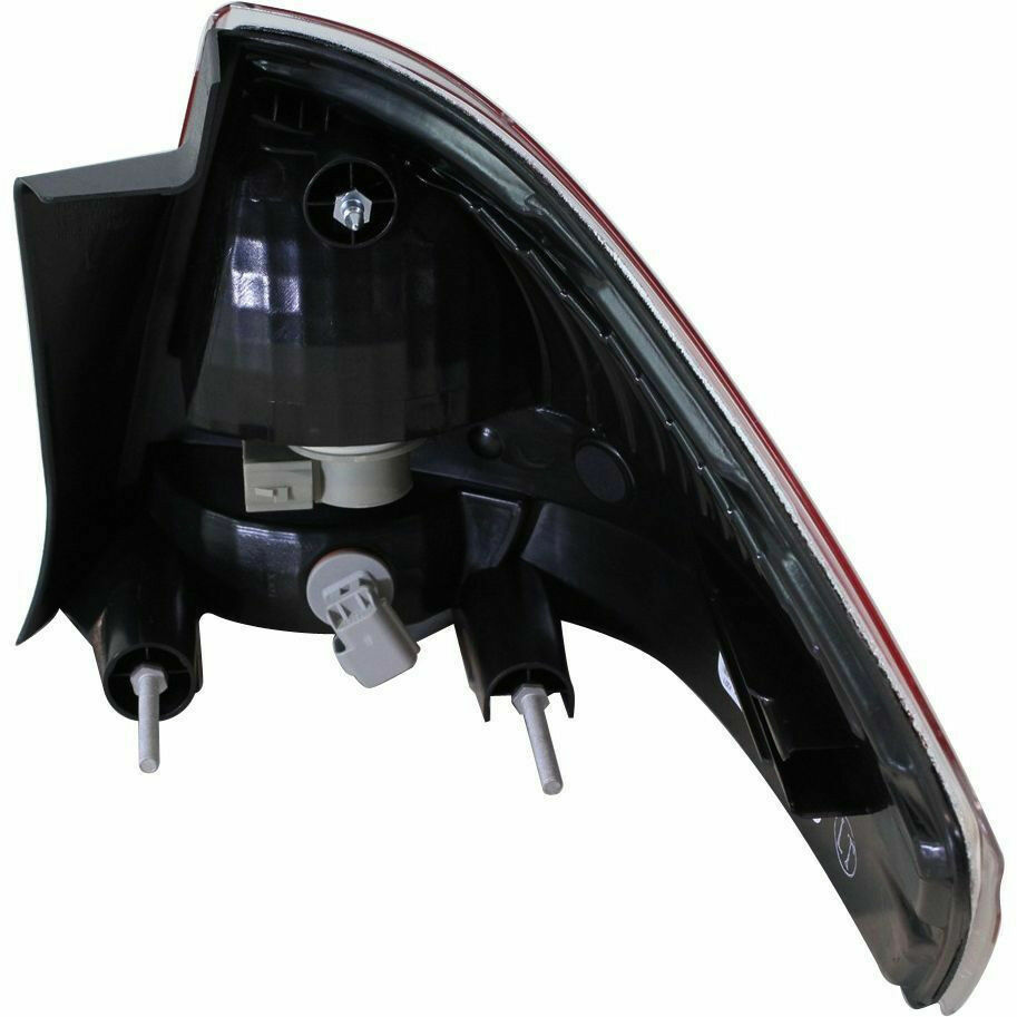 New Rear Left Side Tail Light Assembly Fits 20092010 Ford Focus FO2800218 eBay