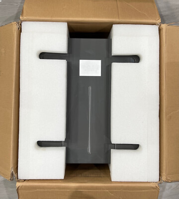 Used Wolf Cinema SDC 8 Projector 
