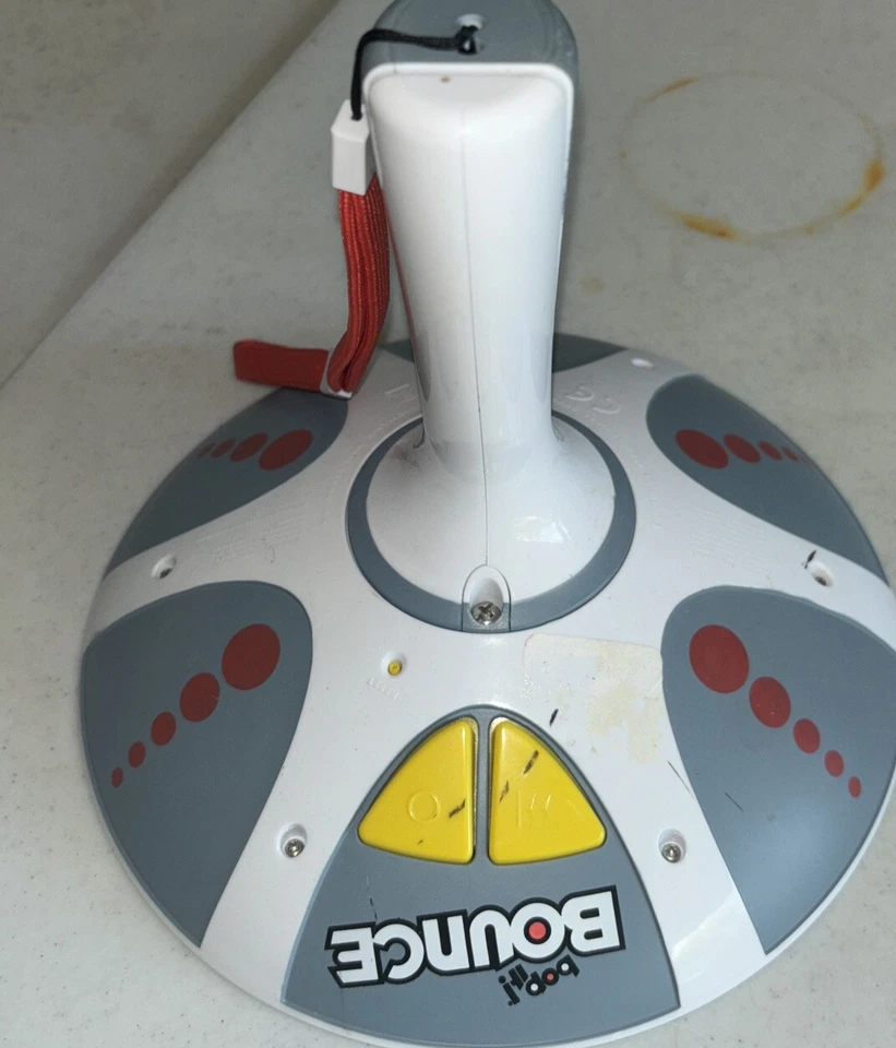 Hasbro Bop it! Electrónico de rebote sin pelota - 6 juegos de habilidades de slammin' Foto 2 de 3