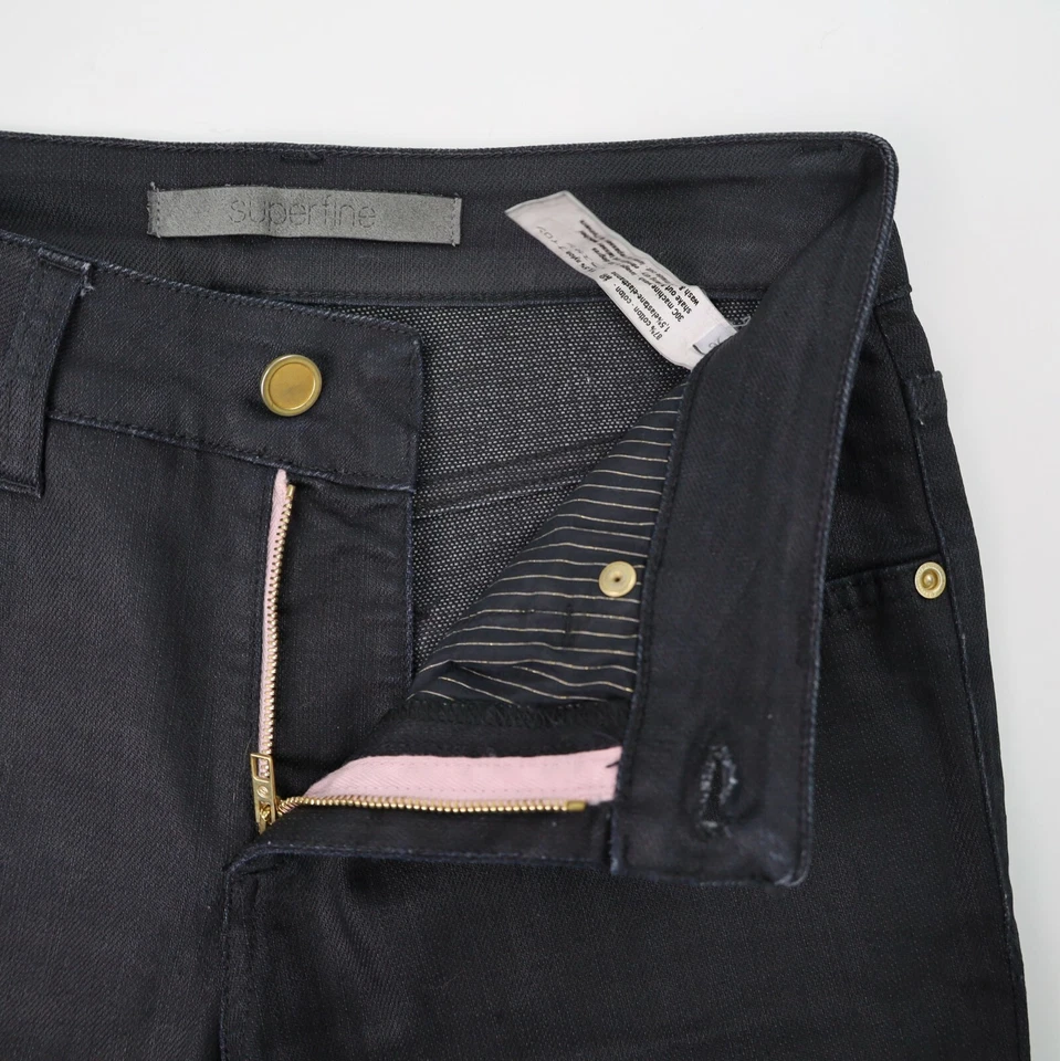 Jeans italianos auténticos de alta costura SUPERFINOS negros acampanados talla 26 impecables Foto 3 de 4