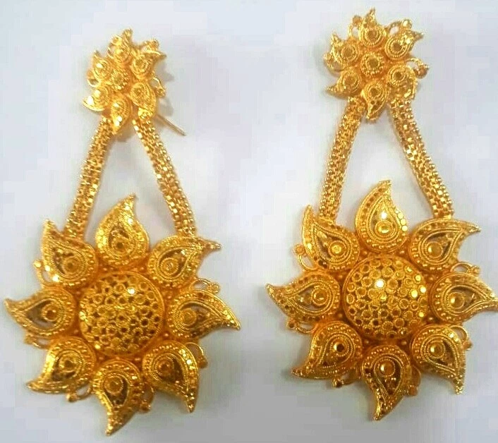 Gold earrings for wedding on sale with price