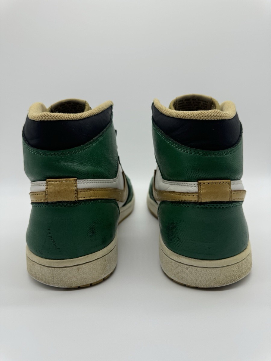 Nike Air Jordan 1 Retro High OG Boston Celtics 2013 (555088 Nike Air Jordan 1 Retro High OG Boston Celtics 2013 (555088