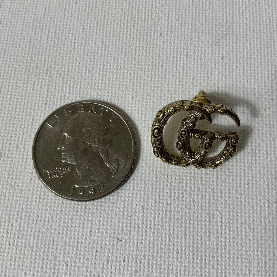 Pendientes de oro Gucci GG Foto 3 de 3