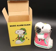 NIB Vintage Peanuts ~ Snoopy Sneaker Music Alarm Clock ~ Pink /Teal