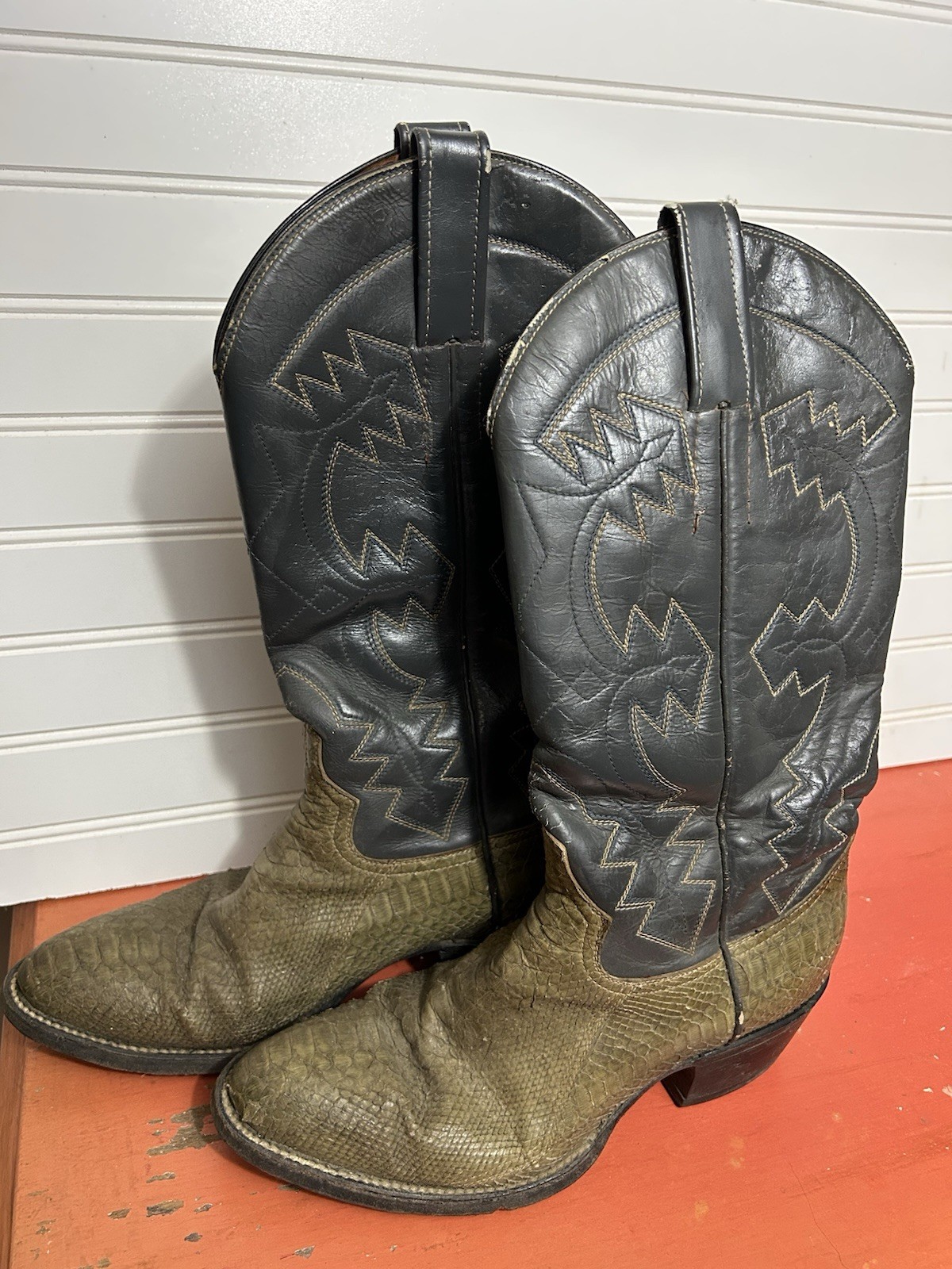 Renegade Gray Snakeskin Cowboy Western Boots Mens… - image 1