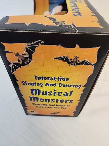 FRANKENSTEIN & DRACULA Scareware FTC Halloween INTERACTIVE MUSICAL MONSTERS - Picture 5 of 10