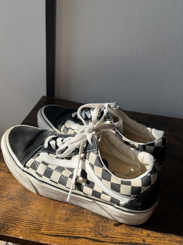 VANS Old Skool Black/White Checkerboard Canvas Low Top Lace-Up Sneakers