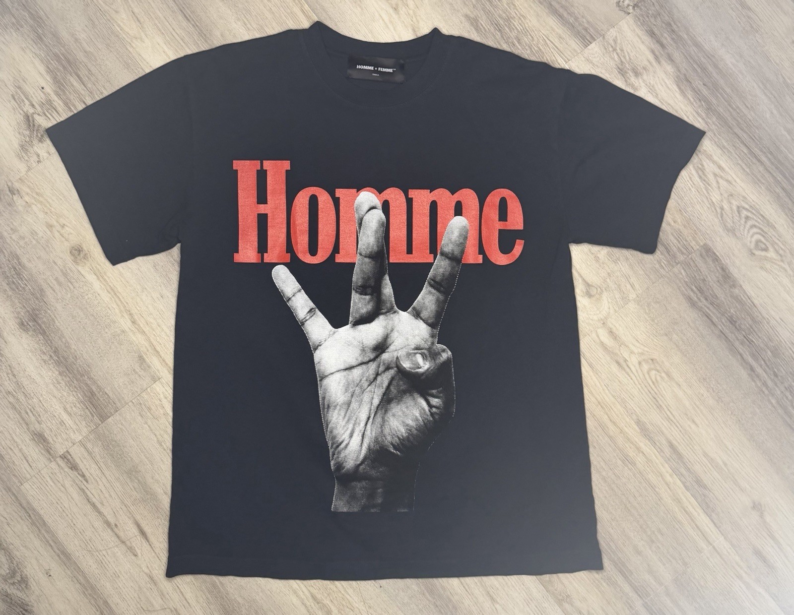 Homme Femme Twisted Fingers Westside Tee Shirt Black, Size S