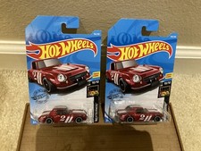 Hot Wheels 2019 Nightburnerz - Fairlady 2000 Die-Cast Model (FYF85)