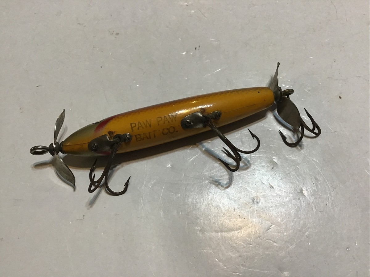 VINTAGE PAW PAW TORPEDO LURE! GREAT COLOR! Brown Silver Scale | eBay