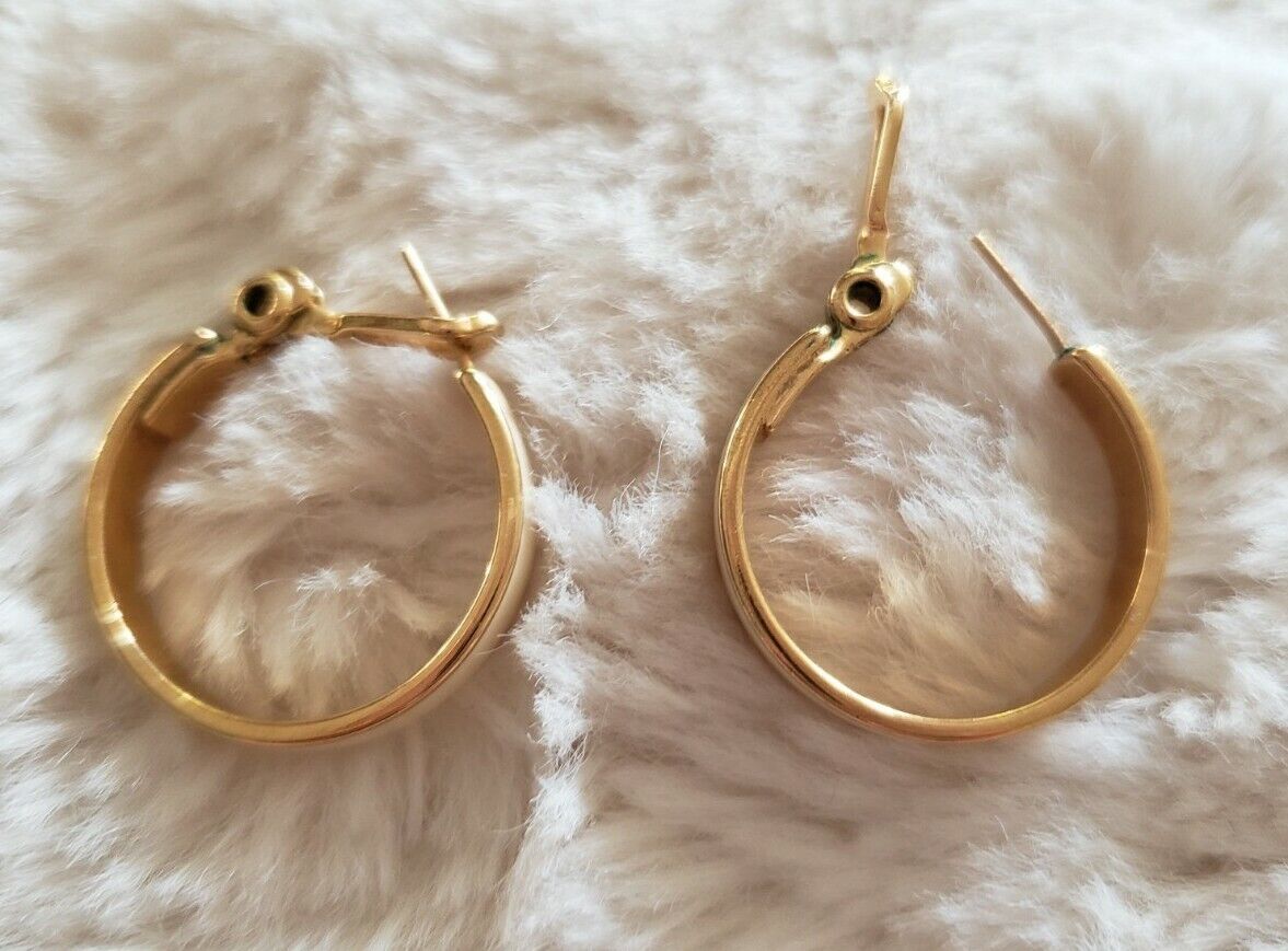 Vintage Monet Cream Enamel & Gold Tone Hoop Earrings DES PAT