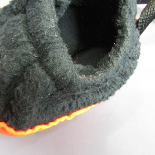 Blaze Orange Hunting Muffler 8" x 16" Hand Warmer with Neck Strap - Imagen 3 de 6