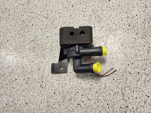 BMW F11 530D, Zusatzwasserpumpe, 64119253081