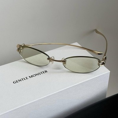 New 2026 Gentle Monster Musubi 031 Women Sunglasses Gold/Tinted