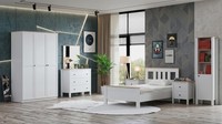 Modernes Jugendzimmer Bett Nachttische Kleiderschrank Kommode BüCherregal