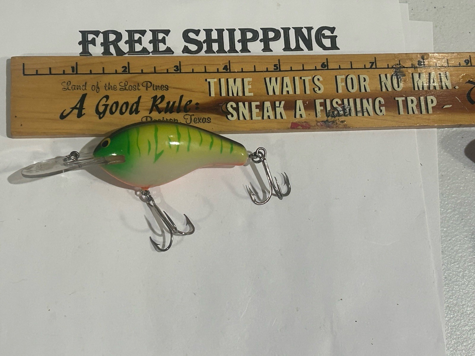 BAGLEY DIVING B 3  DB3 CRANKBAIT HARD TO FIND BN6 GREEN ON BONE COLOR U.S.A MADE