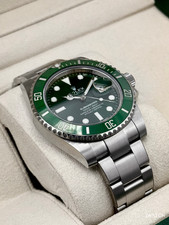 2018 Rolex Submariner “Hulk” 40mm 116610LV Green Dial 6