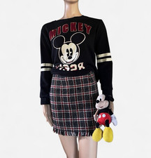 Disney Mickey Mouse Est. 1928 Graphic Women s Black Crewneck Sweatshirt M