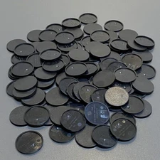 Lot 100 Miniature 40mm Base Dungeons & Dragon D&D Board war kickstarter figure