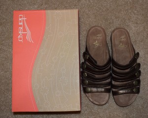 dansko janie sandals