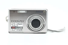 Nikon Coolpix S700 12.1MP Digital Camera w/3x VR Zoom [Parts/Repair] #643