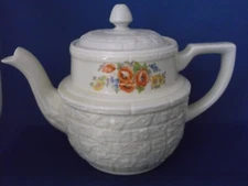 Vtg Enterprise Aluminum Co Brick & Ivy Hall China Drip-O-Lator Coffee Pot