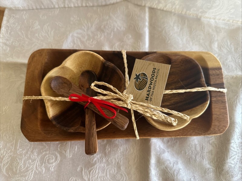 Hardwoods Of The South Pacific Condiment Set - 2 Bowls, 2 Spoons & Tray - New