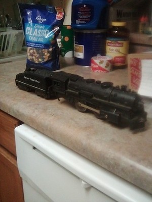 Marx Trains O Gauge 1666 Steam Engine With Penn Central Tender Working